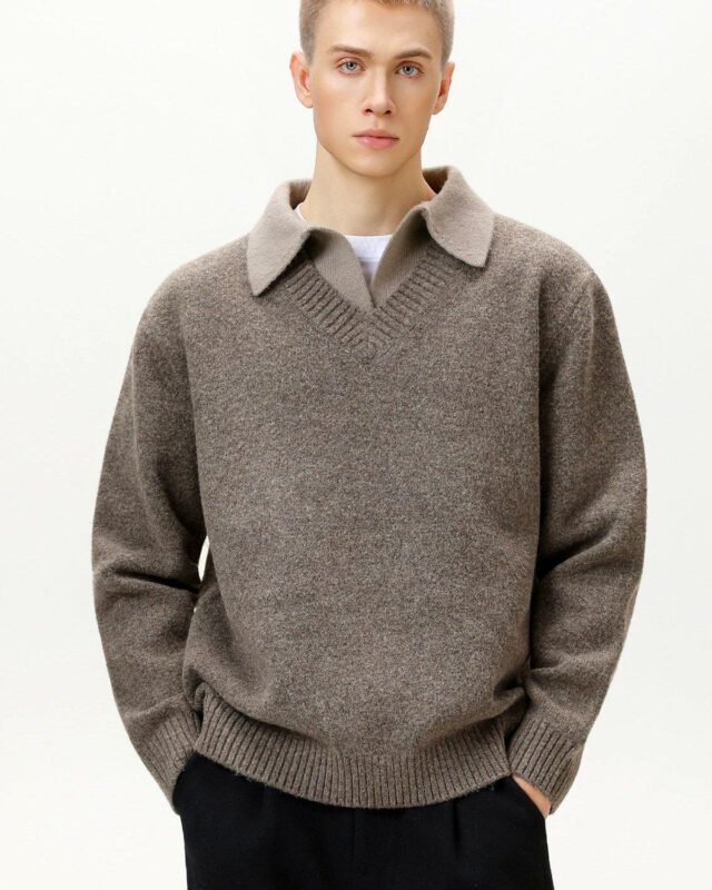 Collared V-Neck Knit Jumper | Vivotee
